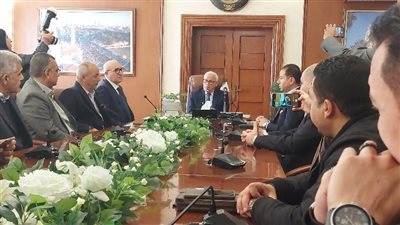 محافظ بورسعيد: أول تكليفات المجلس المُعين إعادة بناء استاد النادي المصري | فيديو