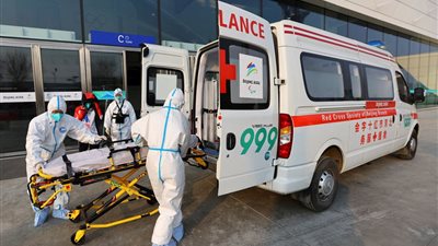 مسؤول بالصين يحذر من رفض المستشفيات لمرضاها بعدما أجهضت امرأة نتيجة الإغلاق