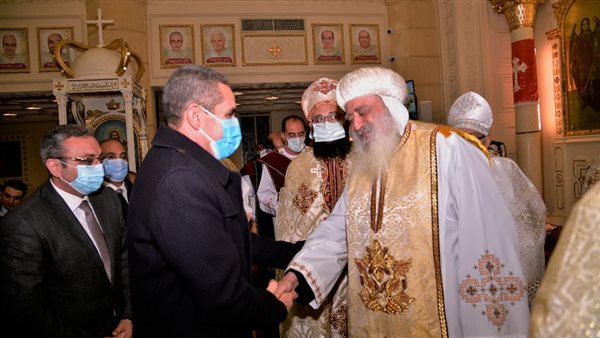 محافظ الغربية يحضر