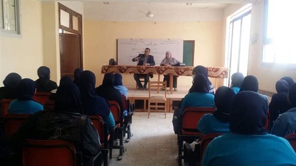 إحدى الندوات