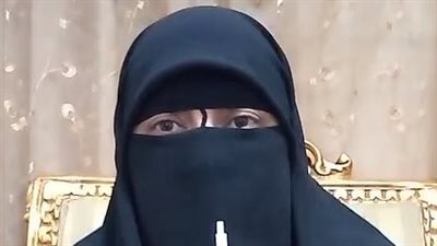 ضبط صاحب كوافير شهير بالمنصورة لتسببه في صلع فتاة.. ووالدتها: بنتي نفسيتها ادمرت | بث مباشر