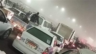 المرور: إغلاق طريق بورسعيد دمياط بسبب الشبورة المائية