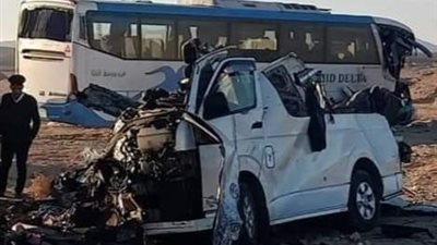 مشهد مؤلم.. ننشر صور جديدة من حادث طور سيناء بعد وفاة 17 شخصًا
