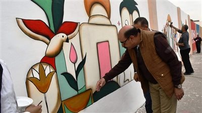 محافظ أسوان يشيد بمشروع الهوية البصرية