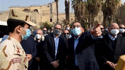 مدبولي: إخلاء عزبة أبو قرن وتسكين أهلها في مشروع حضاري إنجاز تاريخي