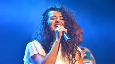 دينا الوديدي وفرقتها في حفل محكى القلعة.. اليوم