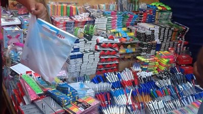 بتخفيضات تبدأ من 30%.. تفاصيل معرض «أهلا مدارس» للأدوات المكتبية (فيديو)