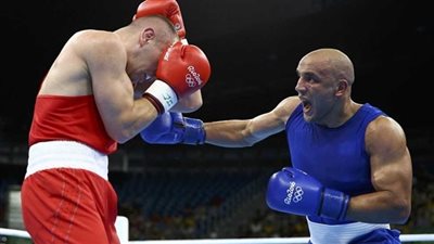 بطل ذهبية الملاكمة: “نفسي أحصل على وظيفة.. وحلمى تحقيق ميدالية في الأوليمبياد” (فيديو)