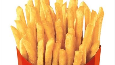 نظام غذائي يعتمد علي البطاطس المقلية يتسبب فى فقد طفل لبصره 