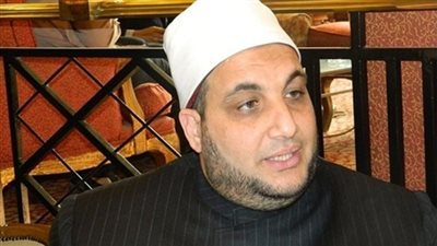 هل هناك متخصصون في استخراج الجن ومنع الحسد؟.. داعية يجيب (فيديو)