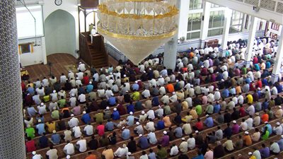 تعرف على حكم جواز الأذان الثاني لصلاة الجمعة