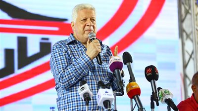مرتضى منصور يحفز لاعبي الزمالك ماليًا قبل مواجهة بيراميدز في نهائي الكأس
