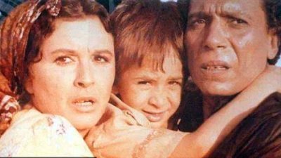 كريم عبد العزيز: سعيد صالح وعادل إمام أقنعوني أننا بنلعب وكنت بخاف من “أفيونه وحمودة الأقرع” في المشبوه