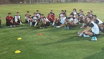 لجنة الحكام تختار أمين عمر لإدارة مباراة الأولمبي أمام السعودية