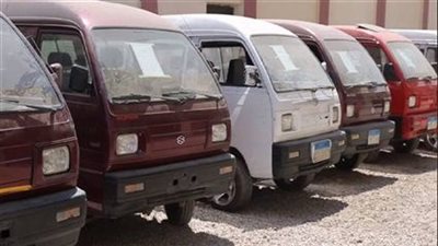 التنمية المحلية تبدأ في ترخيص سيارات الميني فان وتحديد خطوط سيرها داخل المحافظات