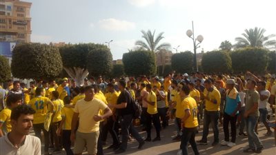 جماهير الإسماعيلي تزلزل المدرجات قبل مباراة أهلي بني غازي (فيديو)