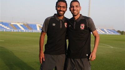 حسين الشحات يدعم مؤمن زكريا: هترجع أحسن من الأول يا حراق (صورة)