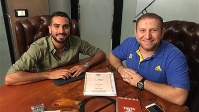 أحمد عبد الباسط يتعاقد مع محمد الشرنوبي لبطولة “شريط ٦”