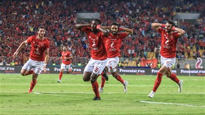 أبرزهم الحلفاوي والسعدني.. نجوم الفن يحتفلون بفوز الأهلى على الزمالك (صور)