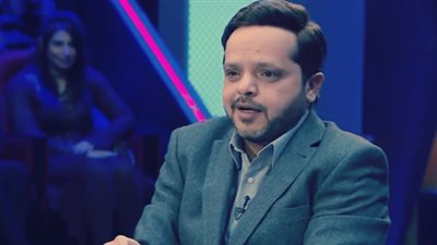 محمد هنيدي يسخر من “مصطفى أبو تورتة” على طريقته الخاصة (صورة)