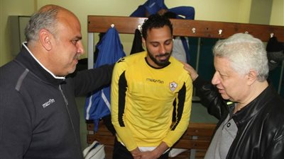 مصدر في الزمالك: مرتضى منصور يدرس عرض “جنش” للبيع