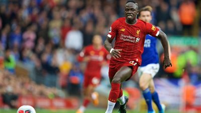 ساديو ماني يسجل الهدف الأول لليفربول في شباك ليستر سيتي