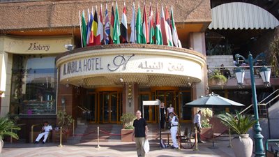 مستثمر خليجي يضع شاهيناز النجار فى أزمة بسبب ديسكو ونايت كلوب فندق النبيلة