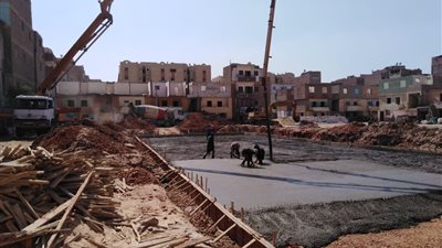 تطوير منطقة العمال بالمنيا تدفع “الإسكان” لصرف قيمة نقدية للمواطنين لإستئجار وحدات خارجية