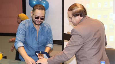 تكريم أحمد رزق في جامعة Mti عن مجمل أعماله ودورة بـ”الممر” (صور)