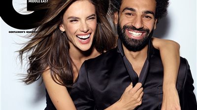 أول تعليق سلفى على صورة محمد صلاح مع عارضة الأزياء البرازيلية (فيديو)