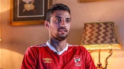 طبيب الأهلي يعلن سلبية مسحة طاهر ومحمد فخري قبل مواجهة الجونة