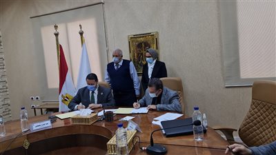 التعليم العالي: توقيع بروتوكول تعاون بين البحوث الفلكية وجامعة الوادي الجديد