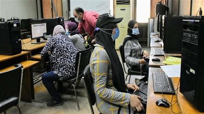 بث مباشر | التعليم العالي تكشف حقيقة تخفيض الحد الأدنى للقبول بالجامعات الخاصة لطلاب المرحلة الثالثة