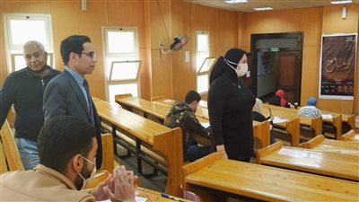 بدء امتحانات الفصل الدراسي الأول للعام بإعلام بني سويف