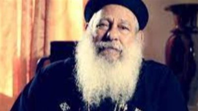 بعد شائعات وفاته.. تعرف على الحالة الصحية للقس مكاري يونان