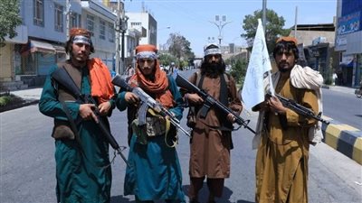 مقتل شخصين وإصابة 3 آخرين في هجوم على مركز شرطة في باكستان