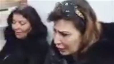 بث مابشر | وسط حزن وحسرة.. وصول أسرة الإعلامي وائل الإبراشي إلى سرادق العزاء بشربين