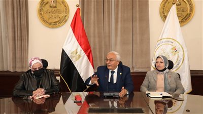 التعليم تعقد ورشة عمل حول إعداد حقائب تدريبية لمعلمي الصف الرابع الابتدائي