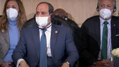 السيسي: هل في دولة نجت من الخراب غير مصر؟