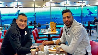 الحضري يفتح النار على شوبير بسبب زجاجة أبو جبل 