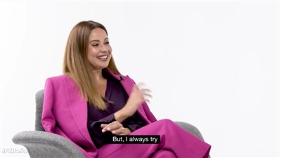 ريا أبي راشد تكشف سبب تعرضها للتنمر وموقفا بكت فيه بسبب والدتها: قالت لي مظهرك بشع