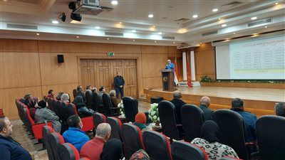 محافظ بورسعيد يناشد المواطنين بسرعة سداد المتأخرات الإيجارية للوحدات السكانية