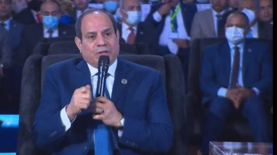 السيسي: ما يحدث في مصر من مشروعات خطوة من ألف خطوة 