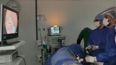 الرعاية الصحية: نجاح أول عملية استئصال ورم سرطاني بالكُلى في مستشفى السلام ببورسعيد