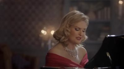 كلام في الحب.. يسرا تقدم برنامجًا تليفزيونيا جديدًا 