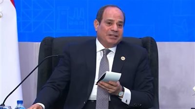 السيسي: مصر تعمل لتكون مركزًا إقليميًا للطاقة.. وقادرون على مد أوروبا بها | بث مباشر