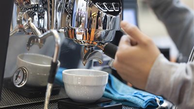 بمشاركة 7000 خبير عالمي.. انطلاق فعاليات معرض عالم القهوة للمرة الأولى بالشرق الأوسط