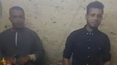 حكاية أشهر بائع لقمة القاضي بالأقصر: ببيع الطبق بـ5 جنيه بطعم النوتيلا والشيكولاتة | بث مباشر