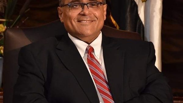 الدكتور عبدالفتاح