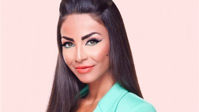 دوللي شاهين: هدعم بنتي حتى لو قالتلي عاوزة أدخل مجال التمثيل وأقدم أدوار إغراء 